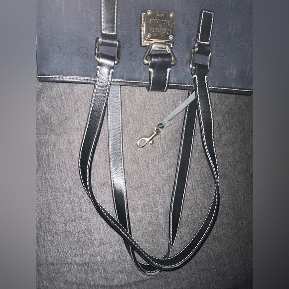 GUC Dooney & Bourke Bundle - Picture 5 of 7